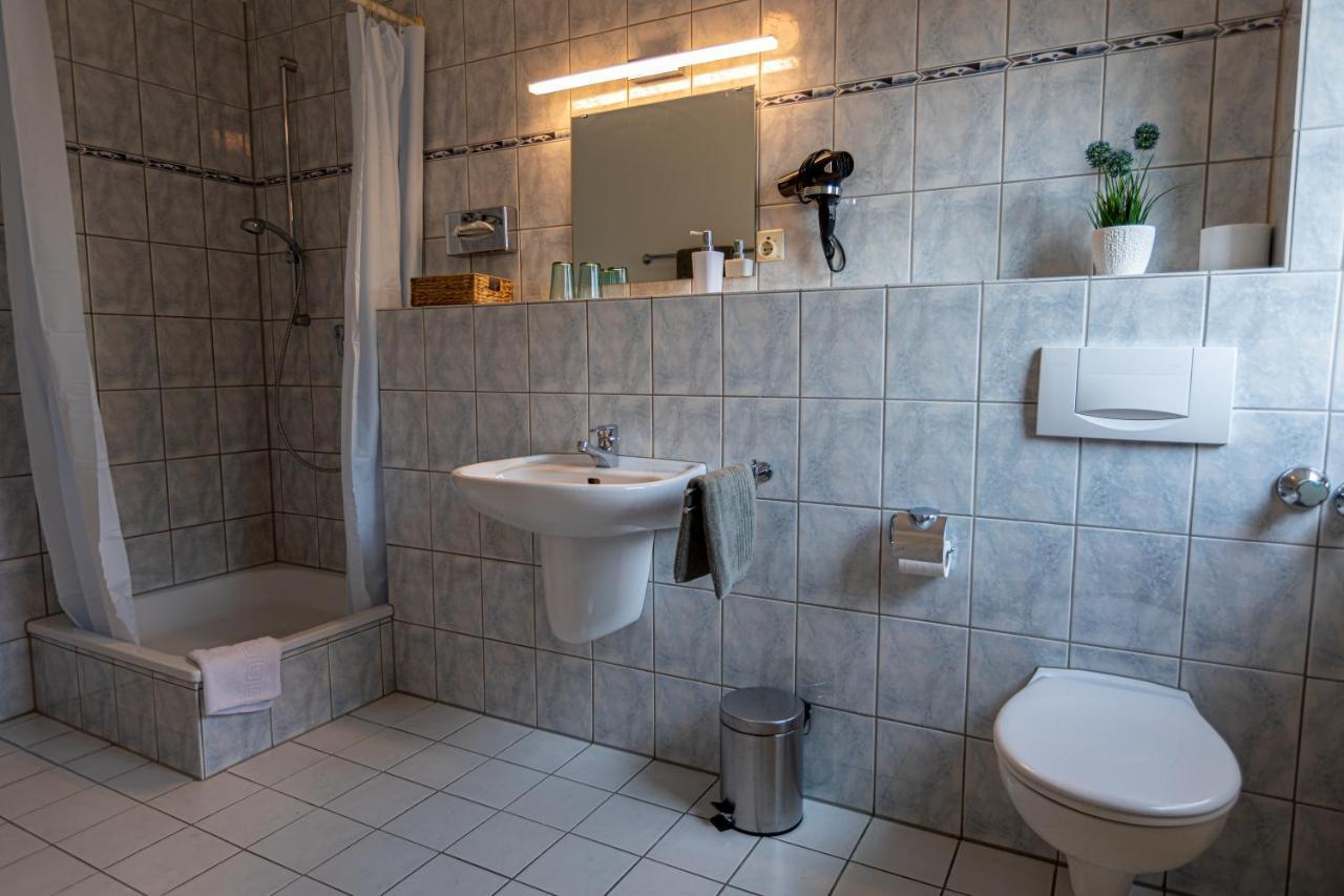 Hotel St. Peter Dormagen Extérieur photo